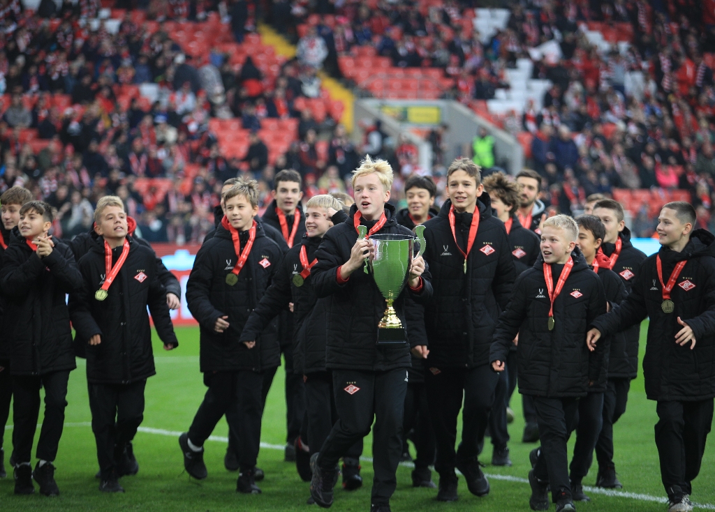 Награждение «Спартака»-2012 золотыми медалями ЛПМ