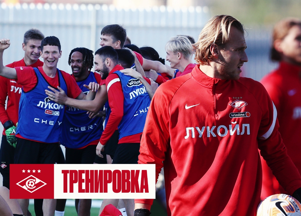 Максименко — о трех «сухарях». Тренировка перед «Крыльями»